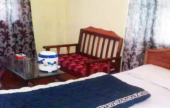 Hotel Himdarshan in Barkot – Hotel in Barkot