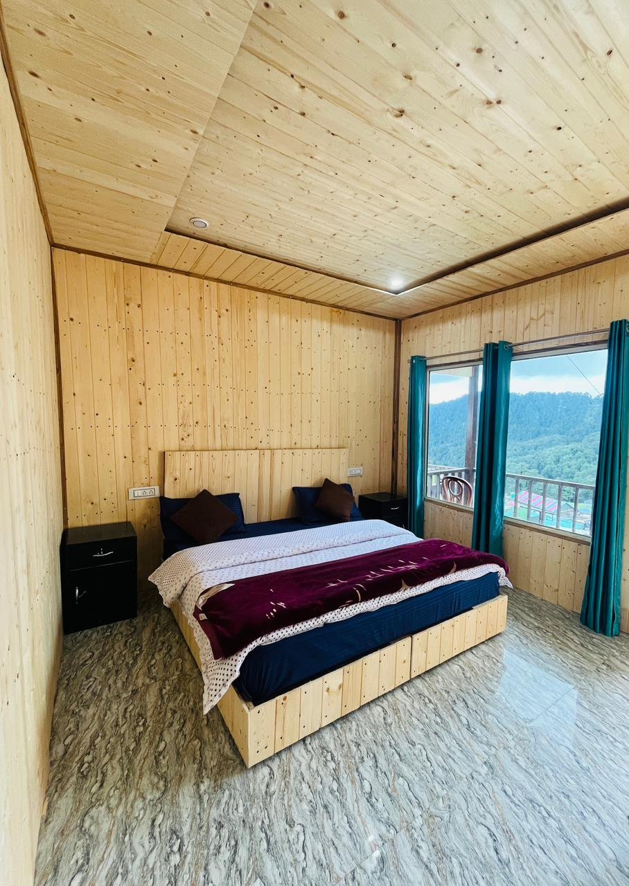 Hotel in Chopta