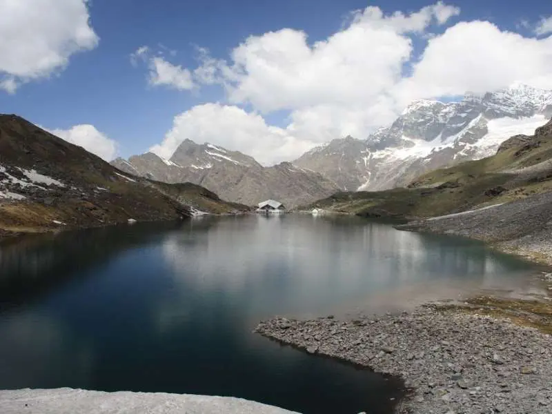 Hemkund Sahib with Valley of Flower tour package from Delhi