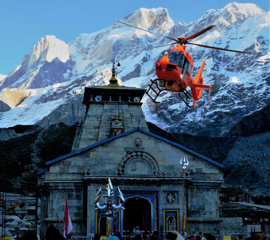 kedarnath trek by helicopter